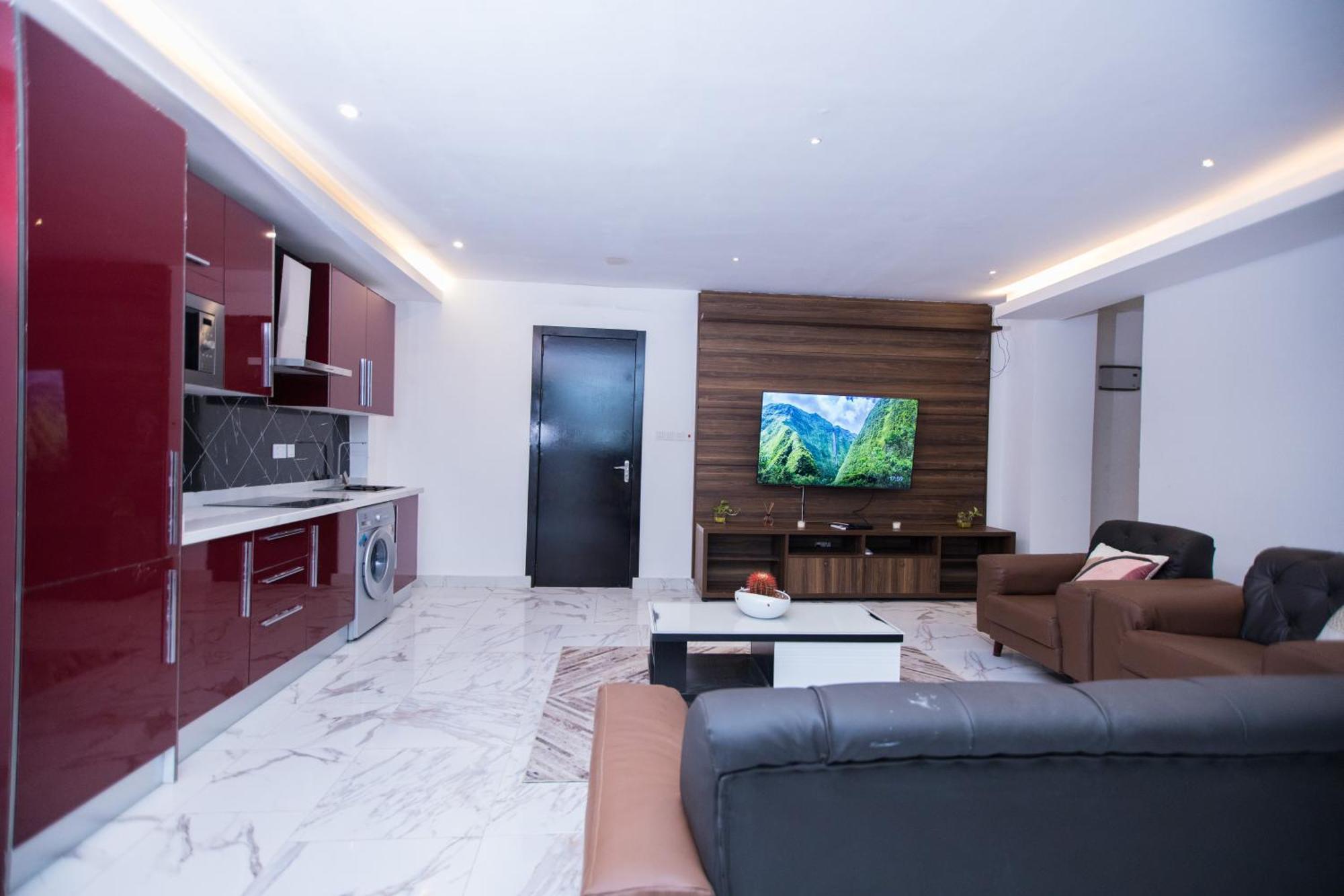 The Apex Suites Akra Dış mekan fotoğraf